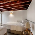 Casa Elettra